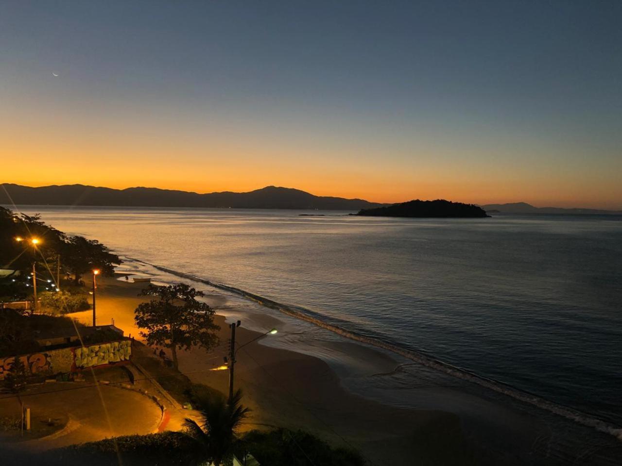 Ferienwohnung Cobertura Frente Ao Mar Florianópolis Exterior foto