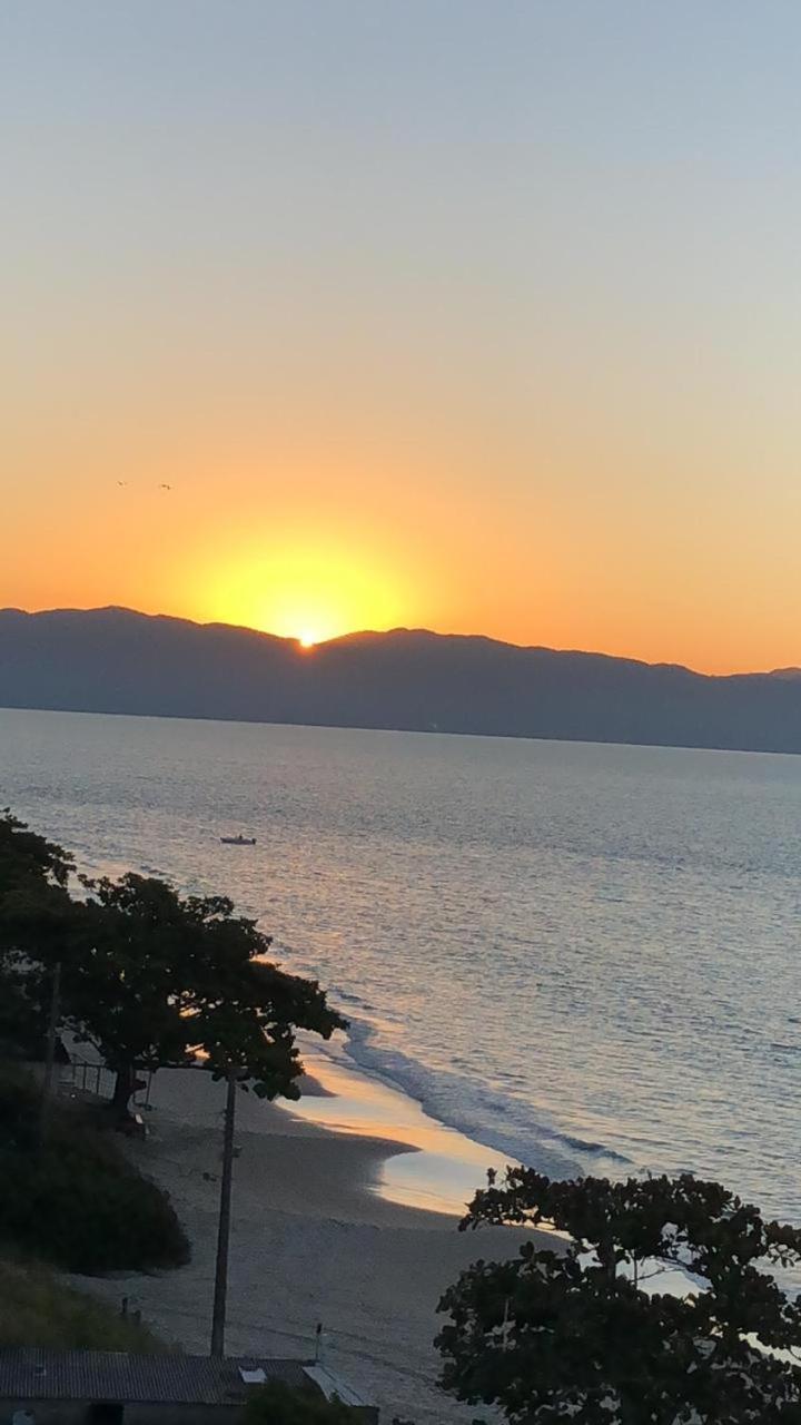 Ferienwohnung Cobertura Frente Ao Mar Florianópolis Exterior foto